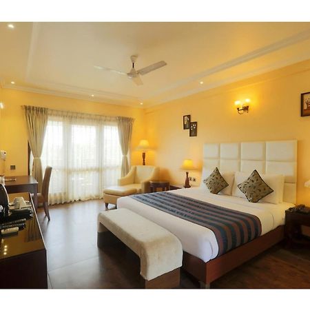 Hotel Silky Palace Near Igi Airportt นิวเดลี ภายนอก รูปภาพ