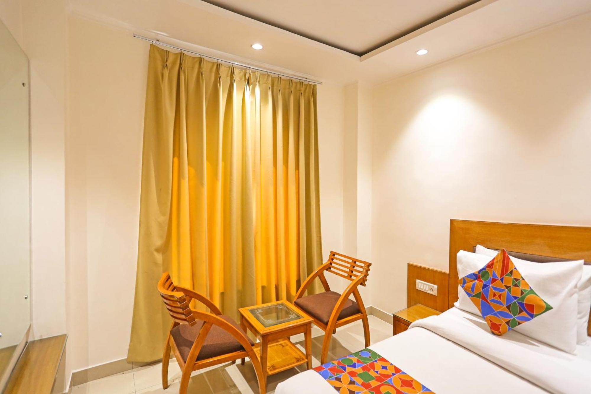 Hotel Silky Palace Near Igi Airportt นิวเดลี ภายนอก รูปภาพ